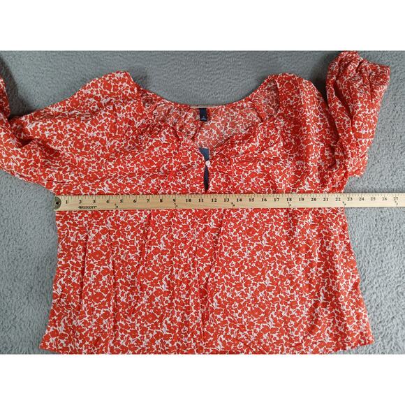 Universal Thread Shirt Womens Medium Red Floral Blouse Top Long Sleeve Crop NWT - Picture 5 of 8